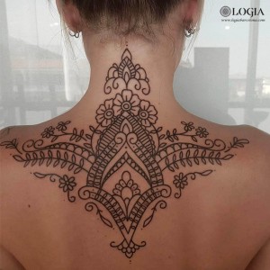 tattoo-espalda-ornamental-camisani  